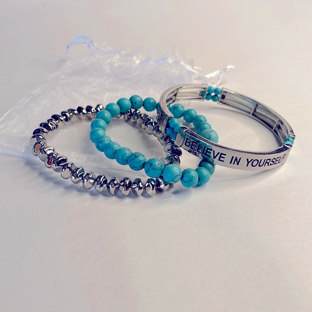 Bracelets set of 3‎ blue and silver beads stretchy
